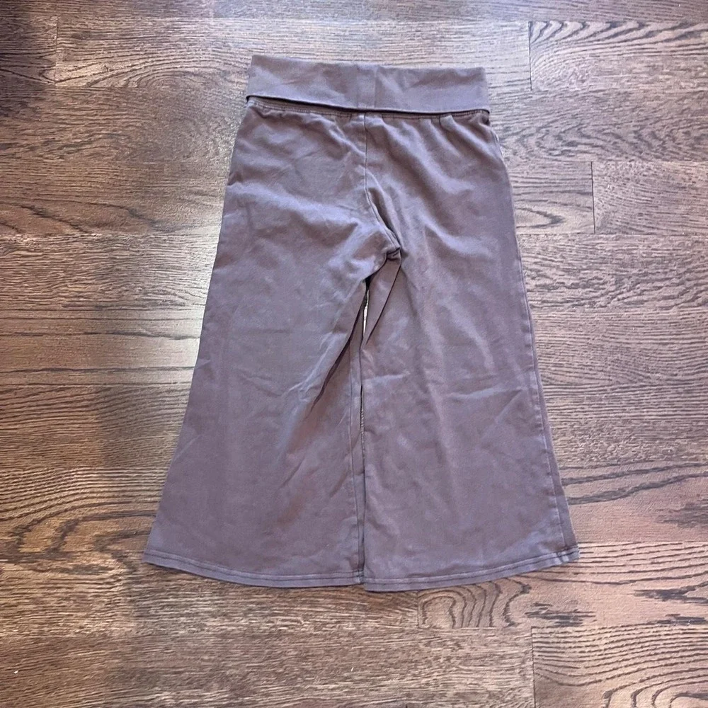 ⭐Y2K Girls Capri Wide Leg Yoga Pants Brown Fold Over Waist Glitter Heart Size S